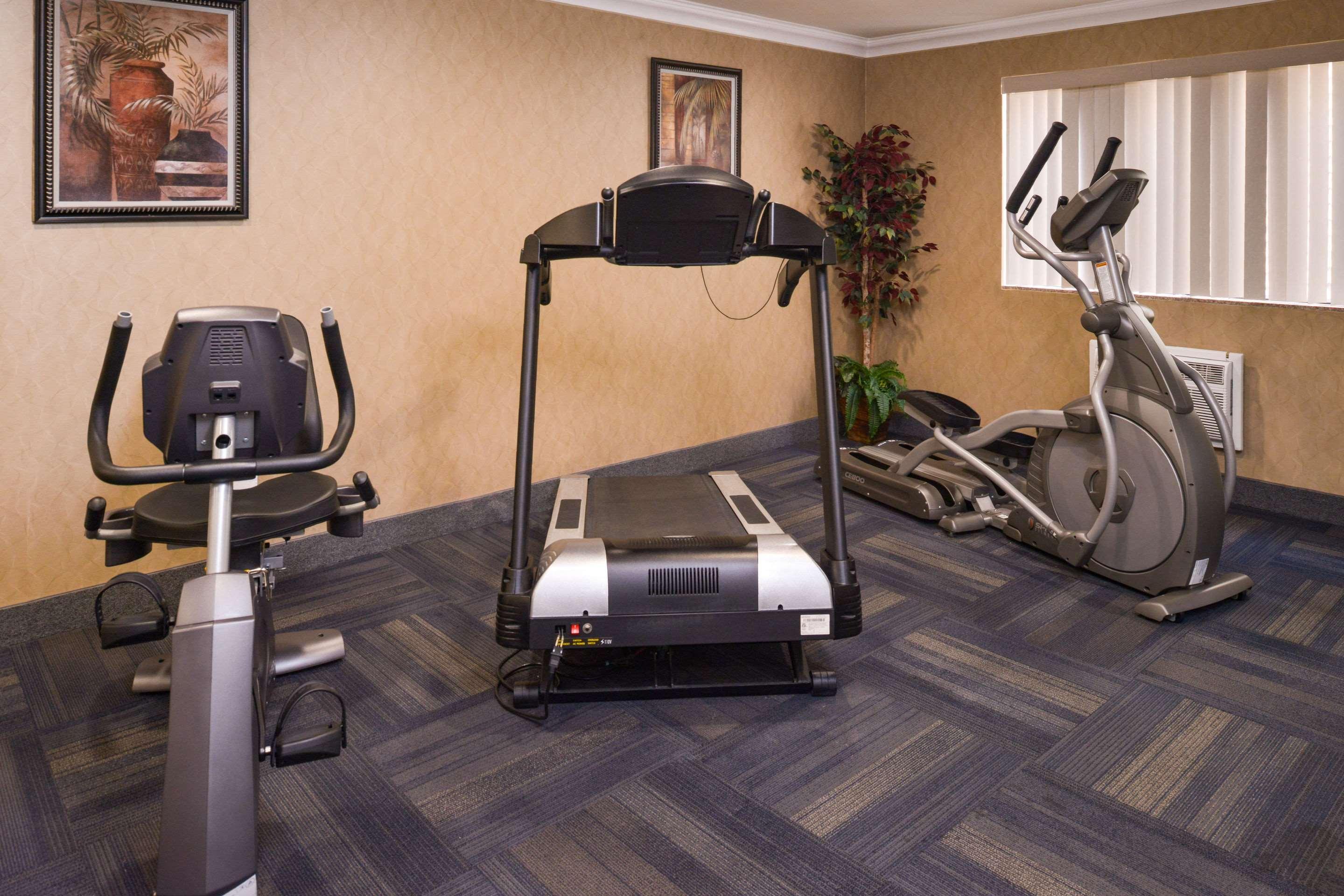 Quality Inn & Suites Walnut - City Of Industry Екстериор снимка