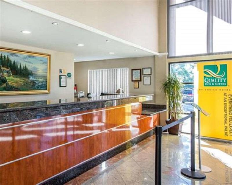 Quality Inn & Suites Walnut - City Of Industry Екстериор снимка