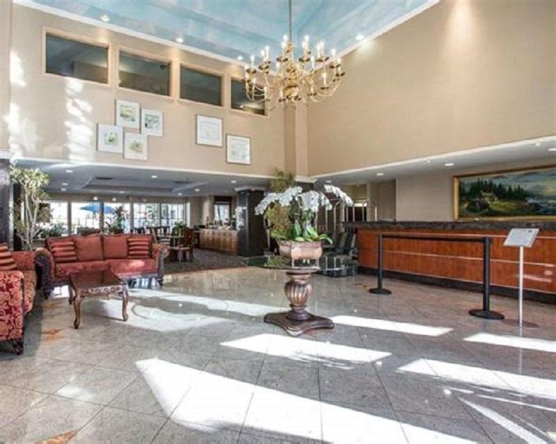 Quality Inn & Suites Walnut - City Of Industry Екстериор снимка
